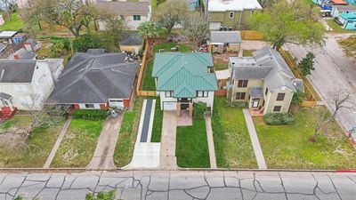 Beautiful green metal roof! | Image 1