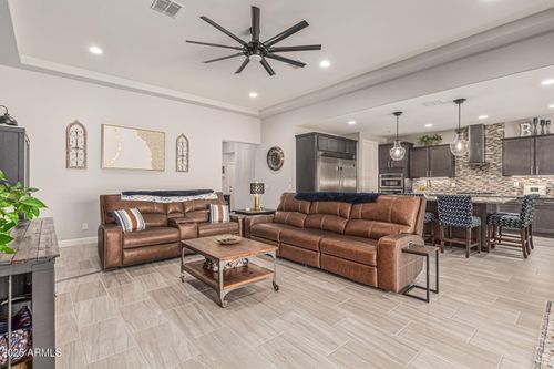 15217 S 182nd Ln, Goodyear, AZ, 85338-3648 | Card Image