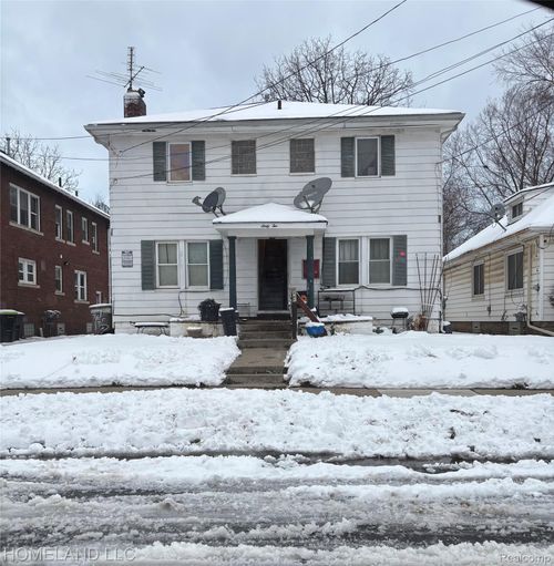 62 Newberry St, Pontiac, MI, 48341-1178 | Card Image