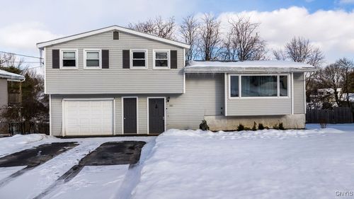 501 Skyview, Camillus, NY, 13219 | Card Image