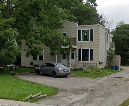 74 William St W, Waterloo, ON, N2L1J7 | Card Image