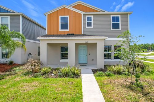 1504 Hummingbird Rd, WINTER HAVEN, FL, 33884-2860 | Card Image