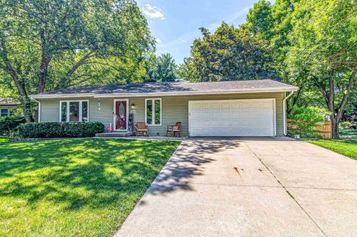 6921 Stratford Drive, Madison, WI, 53719 | Card Image