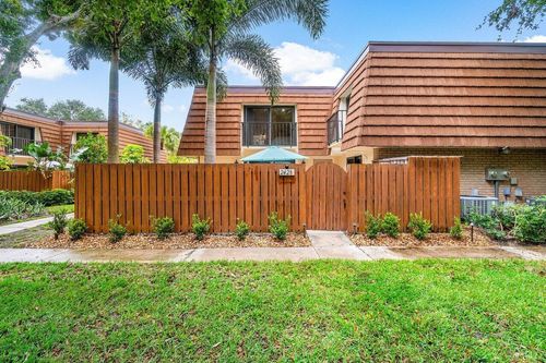 2428 24th Ct, Jupiter, FL, 33477-9330 | Card Image