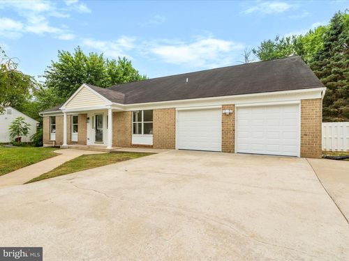 10408 Carlyn Ridge Rd, DAMASCUS, MD, 20872-2157 | Card Image