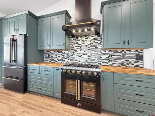 11221 Road 26.8, Cortez, CO, 81321-9376 | Card Image