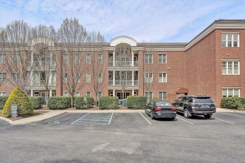 apt-111-2125 Yellow Mountain Rd Se, Roanoke, VA, 24014-2422 | Card Image