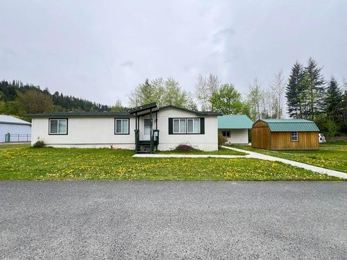 106 B South Ave, Metaline Falls, WA, 99153 | Card Image