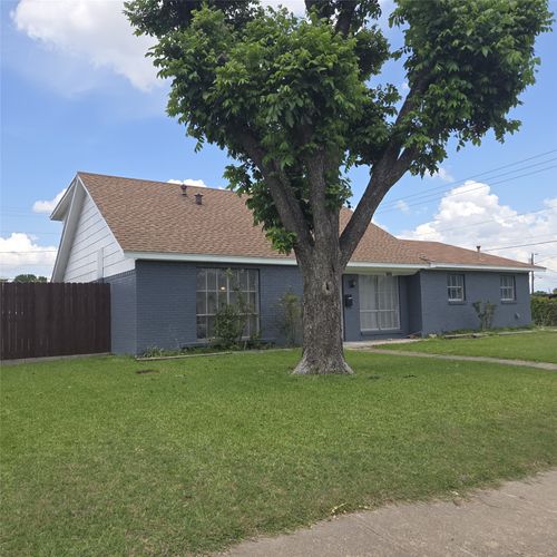 4001 Burning Tree Ln, Garland, TX, 75042-4603 | Card Image