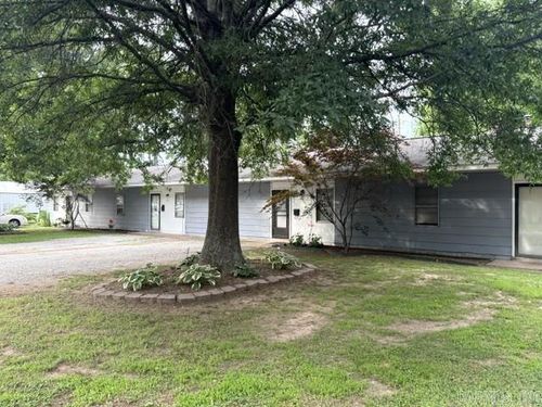 5th&amp; Homan St, England, AR, 72046-7 | Card Image