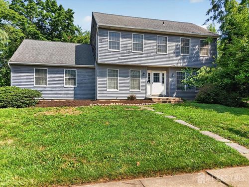 1 Dutchess Ln, Dayton, NJ, 08810-1310 | Card Image