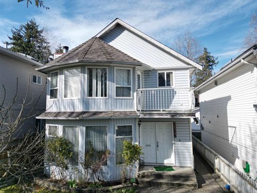 3523 Nappier Street, Vancouver, BC, V5K2X8 | Card Image