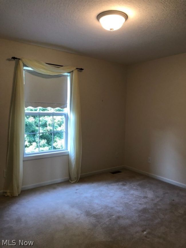 2823 Carriage Stone St Nw, House other with 3 bedrooms, 3 bathrooms and null parking in Uniontown OH | Image 20