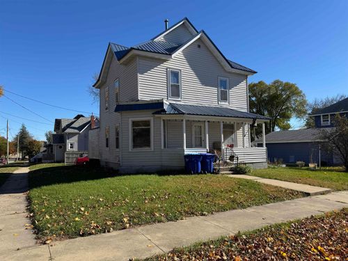 319 2nd Ave Nw, Oelwein, IA, 50662-1113 | Card Image