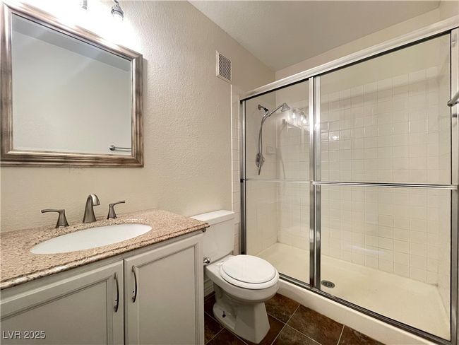 7725 Allano Way, Townhouse with 2 bedrooms, 3 bathrooms and null parking in Las Vegas NV | Image 12