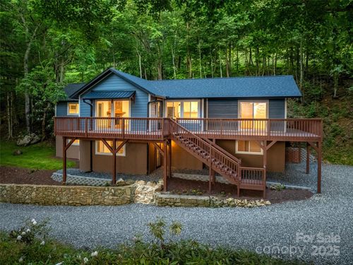 1065 Oak Ridge Ln, Mars Hill, NC, 28754-5902 | Card Image