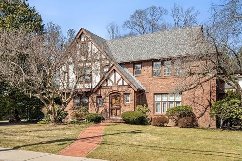 487 Ward St, Newton, MA, 02459-1108 | Card Image