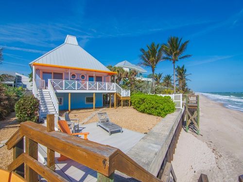 9470 Doubloon Dr, Vero Beach, FL, 32963-4560 | Card Image