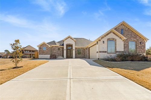 311 Bentwood Ct, Montgomery, TX, 77356-8112 | Card Image