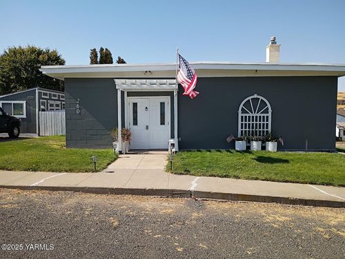 260 S Church St, Other, WA, 99999 | Card Image