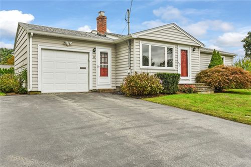 27 Bowman Drive, Warwick, RI, 02889 | Card Image