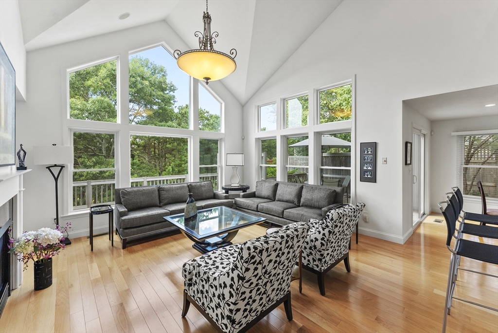 Endicott Gln, Plymouth, MA 02360