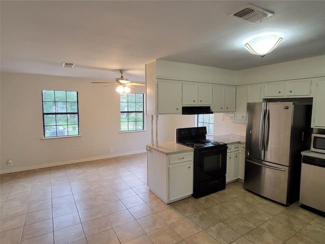 Fully outfitted apartment | Image 40