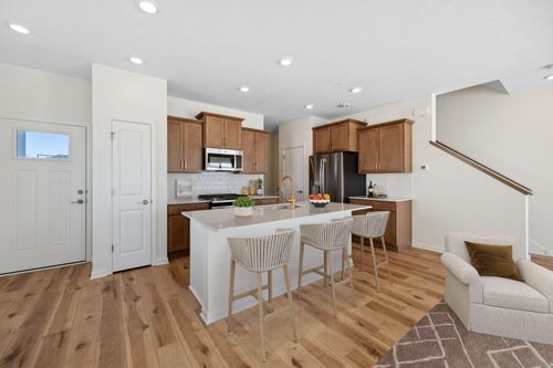 10322 Birchwood Cir, Victoria, MN, 55318-7455 | Card Image