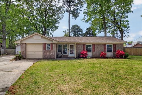 300 Eastwood Cir, Virginia Beach, VA, 23454-4014 | Card Image