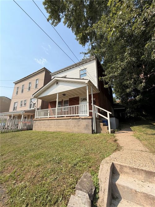 74 Briggs St, Overbrook, PA, 15234 | Card Image