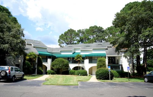 212-212 Southlake Ct, Niceville, FL, 32578-4190 | Card Image
