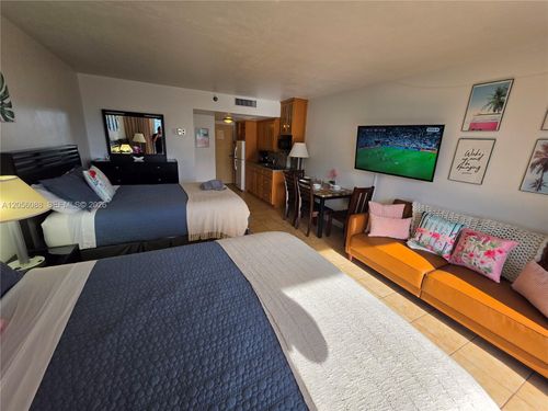 433-19201 Collins Ave, Sunny Isles Beach, FL, 33160-2202 | Card Image