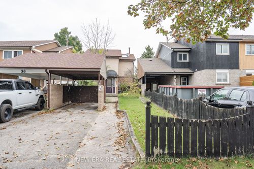 34 Lampman Lane, Barrie, ON, L4N5B1 | Card Image