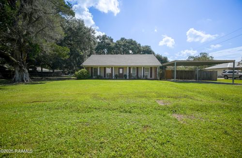 127 Sawmill St, Franklin, LA, 70538-7461 | Card Image