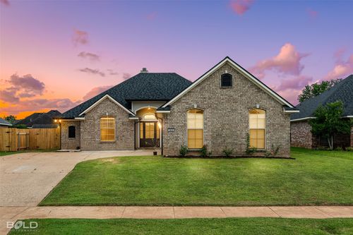 5820 Bluebonnett Dr, Bossier City, LA, 71112-4970 | Card Image