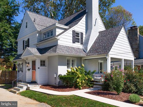 11 Shirley Rd, NARBERTH, PA, 19072-2015 | Card Image