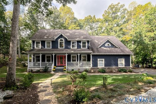 2810 Winterfield Rd, Midlothian, VA, 23113-6425 | Card Image