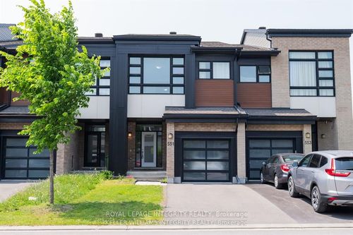 551 Triangle St, Stittsville, ON, K2V0M5 | Card Image