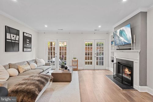 4311 Massachusetts Ave Nw, WASHINGTON, DC, 20016-5546 | Card Image