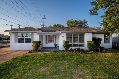 1017 Maxwell St Nw, Ardmore, OK, 73401-1344 | Card Image