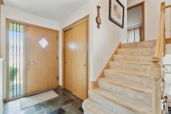 771 S Euclid Ave, Home with 3 bedrooms, 3 bathrooms and null parking in Elmhurst IL | Image 4