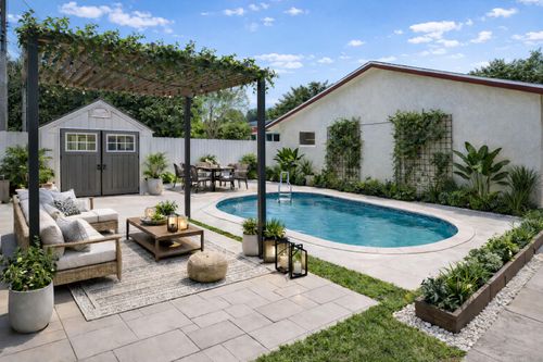 828 Mcintosh St, West Palm Beach, FL, 33405-3144 | Card Image