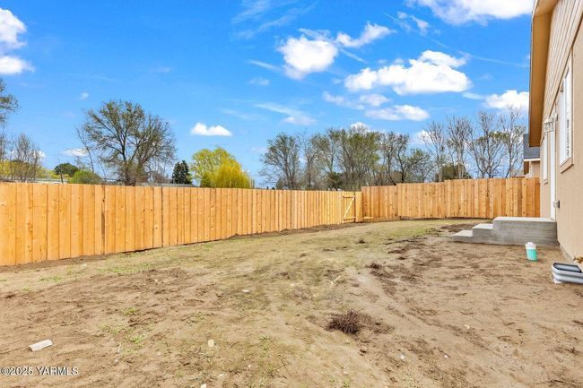 Backyard | Image 26