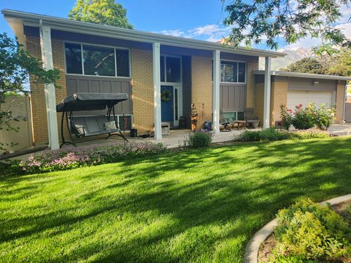 2329 E Woodchuck Cir, Sandy, UT, 84093-2741 | Card Image