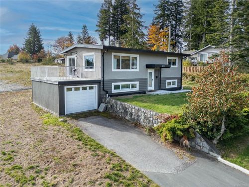 325 Twillingate Rd, Campbell River, BC, V9W1V3 | Card Image