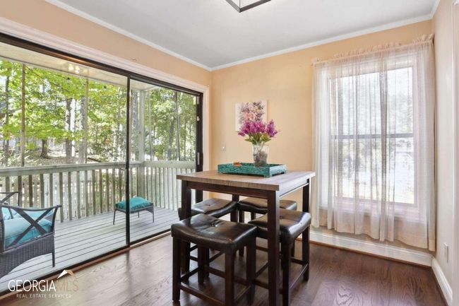 200 N Falcon Blf, House other with 3 bedrooms, 3 bathrooms and 2 parking in Alpharetta GA | Image 17