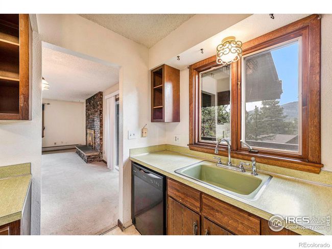 Kitchen in 2 Bedroom | Image 27