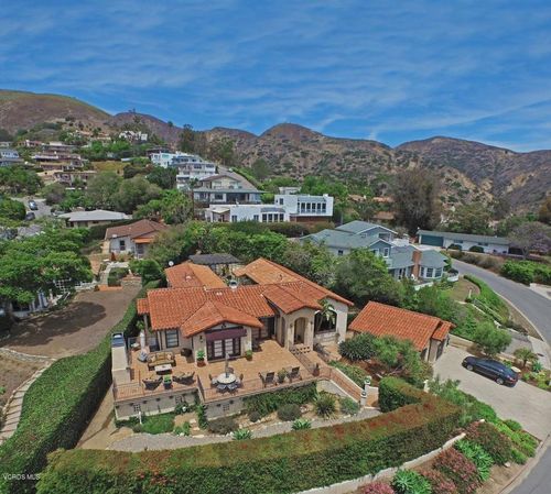 329 Lupine Way, Ventura, CA, 93001-2201 | Card Image
