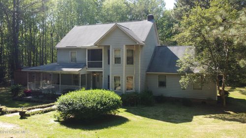 7818 Mcgregor Rd, Nashville, NC, 27856-8043 | Card Image