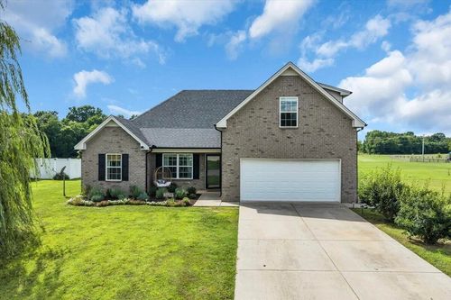 2605 Auldridge Dr, Christiana, TN, 37037-6667 | Card Image